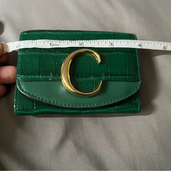 Chloé Compact Wallet - Picture 6 of 10
